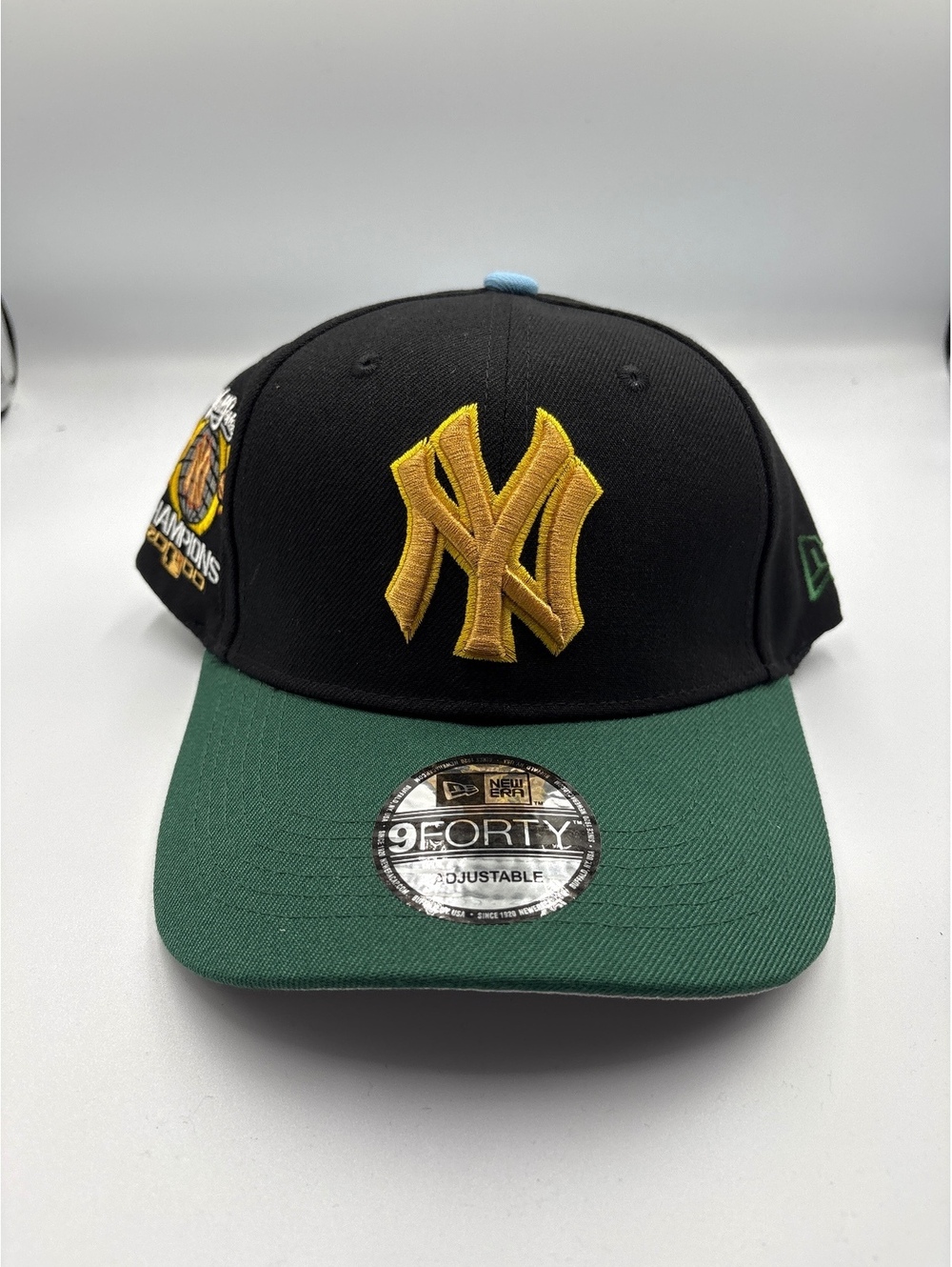 New Era 9FORTY Adjustable New York Yankees Black and Green Baseball Cap